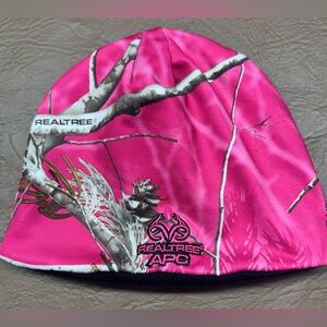Women's Realtree APC Pink Camouflage Knit Beanie Cap
